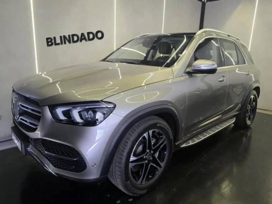 MERCEDES-BENZ GLE 400d 3.0 V6 DIESEL 4MATIC 9G-TRONIC MERCEDES-BENZ GLE 400d 3.0 V6 DIESEL 4MATIC 9G-TRONIC
